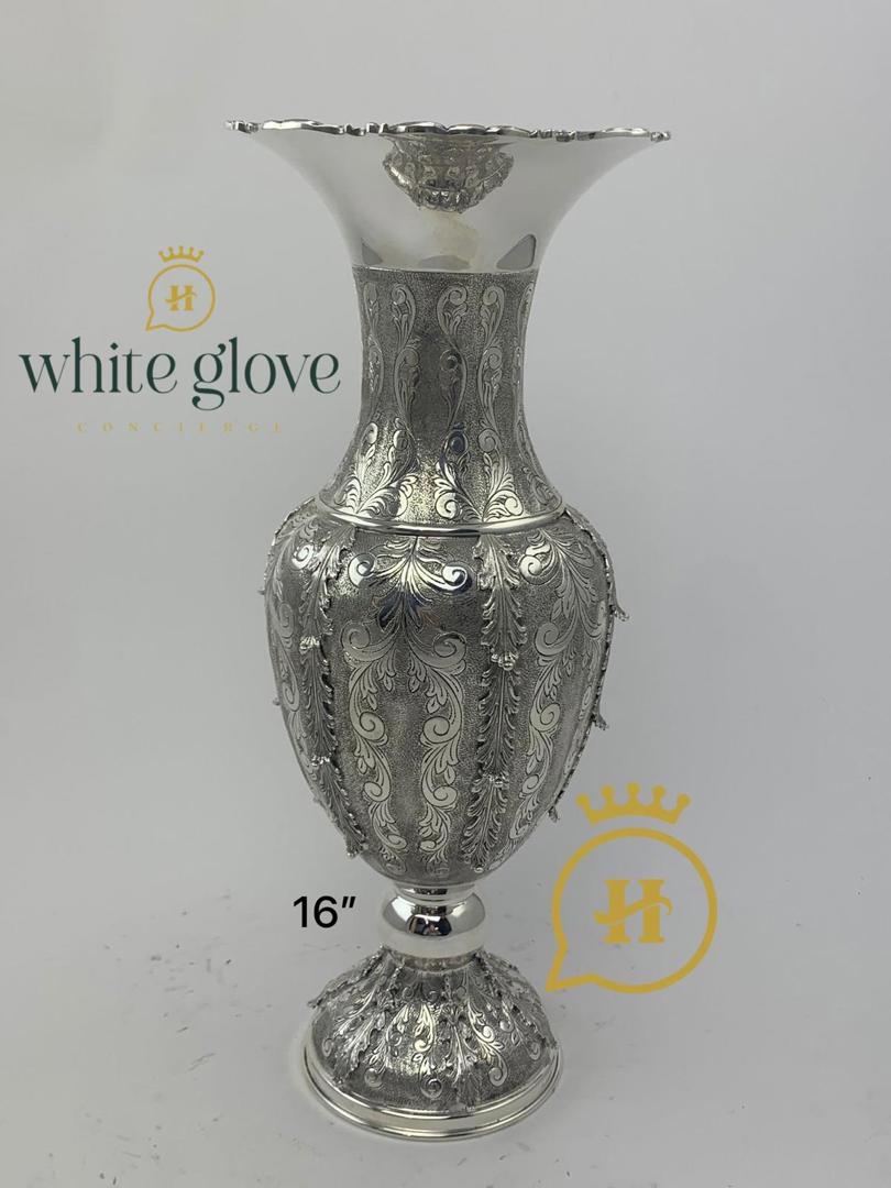 MEDIUM VASE