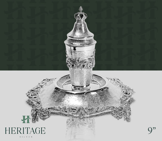 HEAVY BECHER SET ON BASE