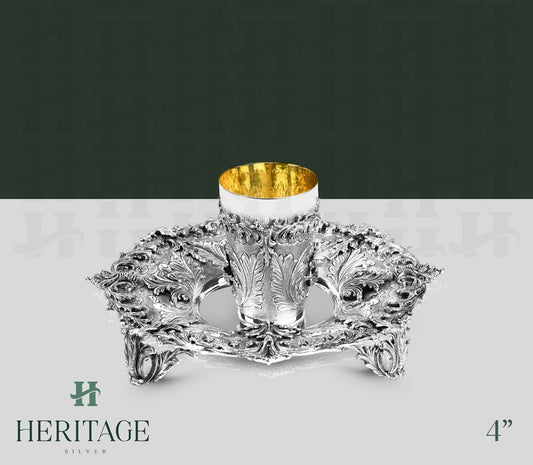 MILANESE BECHER SET ON LEGS