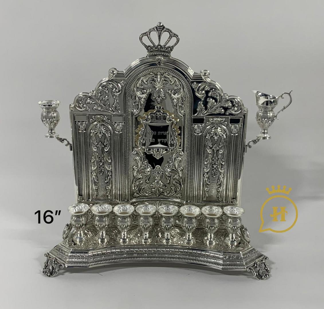WALL MENORAH