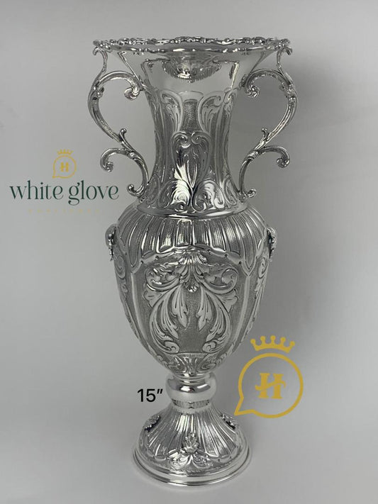 MEDIUM VASE WITH HANDLE