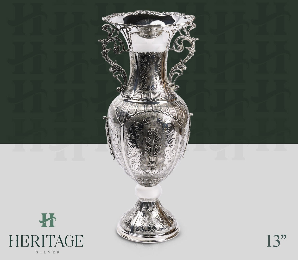 568 MEDIUM VASE WITH HANDLE